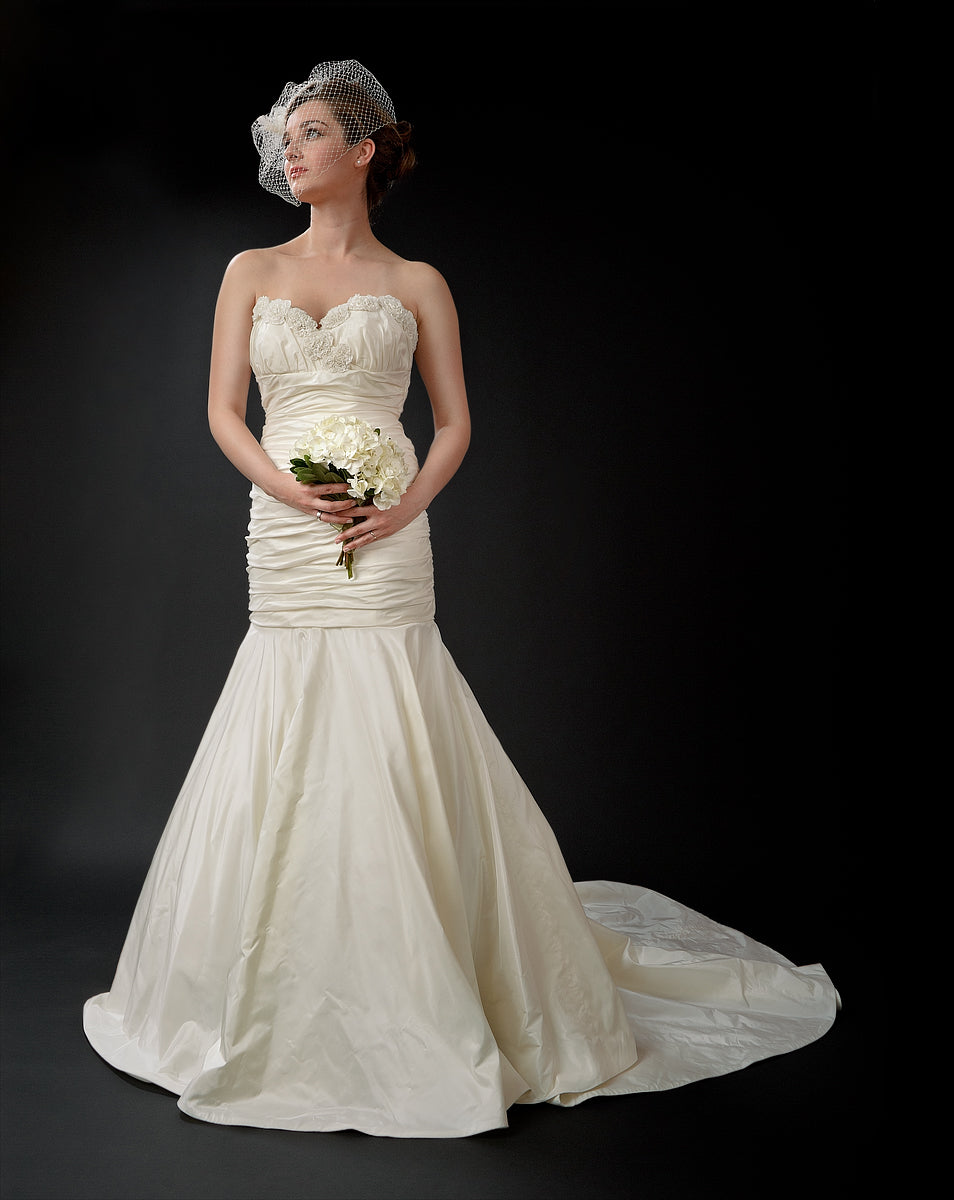 Allison, Designer Wedding Dress by Anna Nieman Couture Anna Nieman Boutique Allison, Designer Wedding Dress by Anna Nieman Couture Anna Nieman Boutique